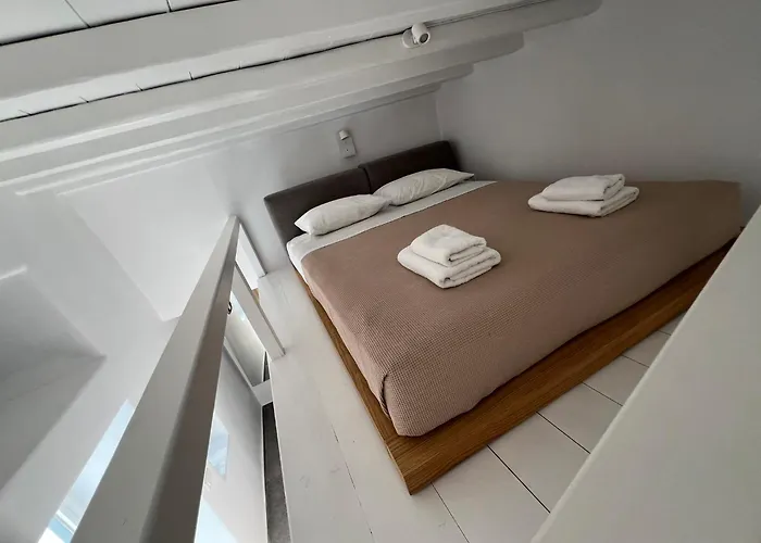 Avli Suites