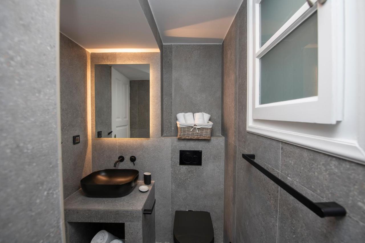 Apartment Avli *